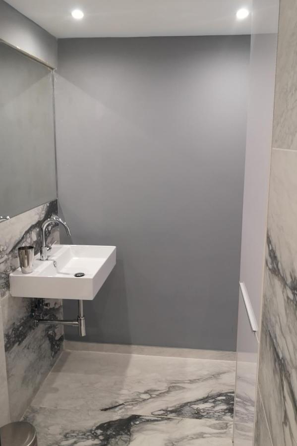 Lykavitos Apartments Nikosia Bagian luar foto